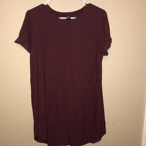 maroon t-shirt dress